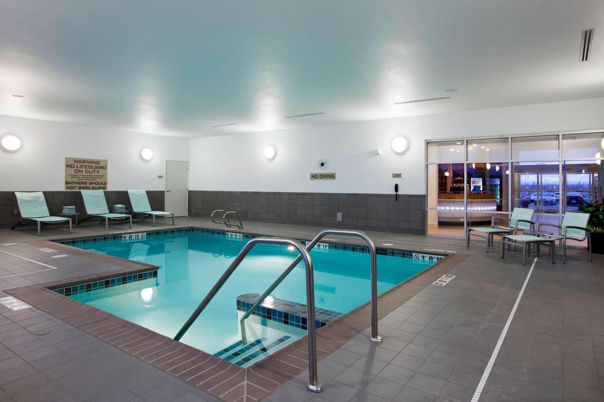 Springhill Suites By Marriott Salt Lake City Airport Eksteriør billede
